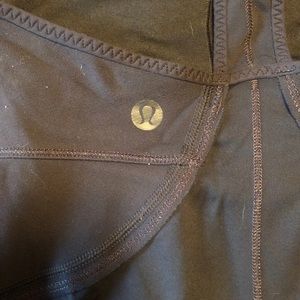 Lululemon size 4 tank w/ sport bra